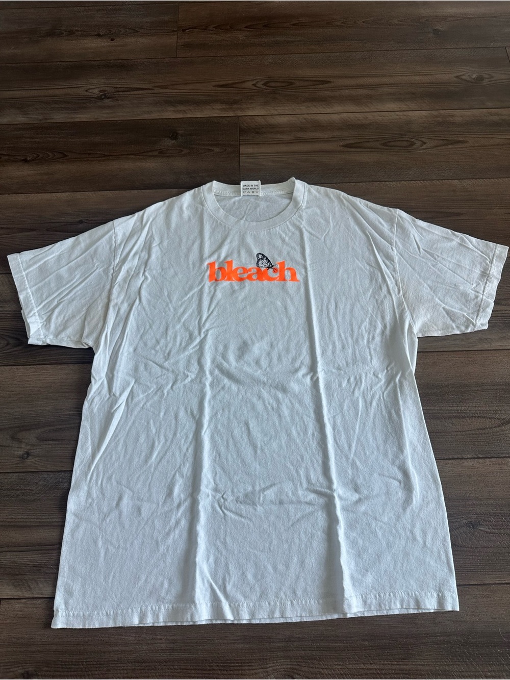 Bleach Butterfly Logo White Short-Sleeve Tee with Orange Print XL